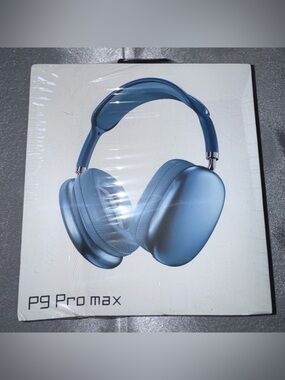 P9 Pro Max Over-Ear Wireless Headphones in Blue, NEW